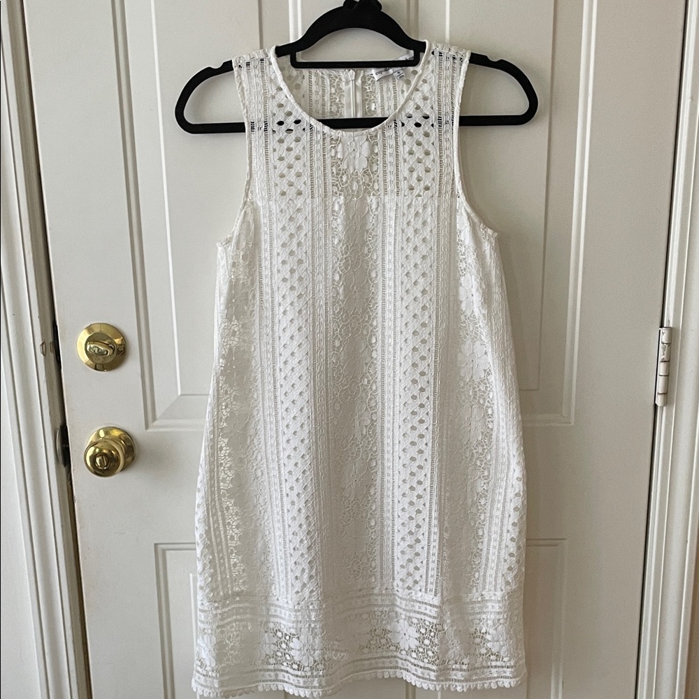 Cupcakes and Cashmere Sleeveless White Lace Shift Dress Size S
